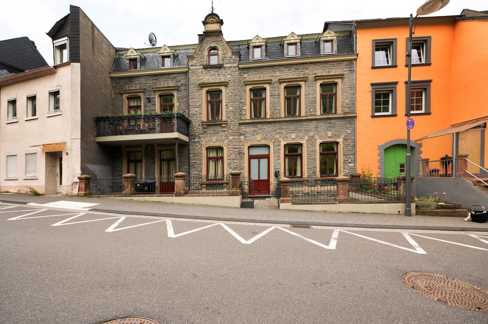Alte Stadtvilla Am Weinberg 1 Traben-Trarbach Bagian luar foto
