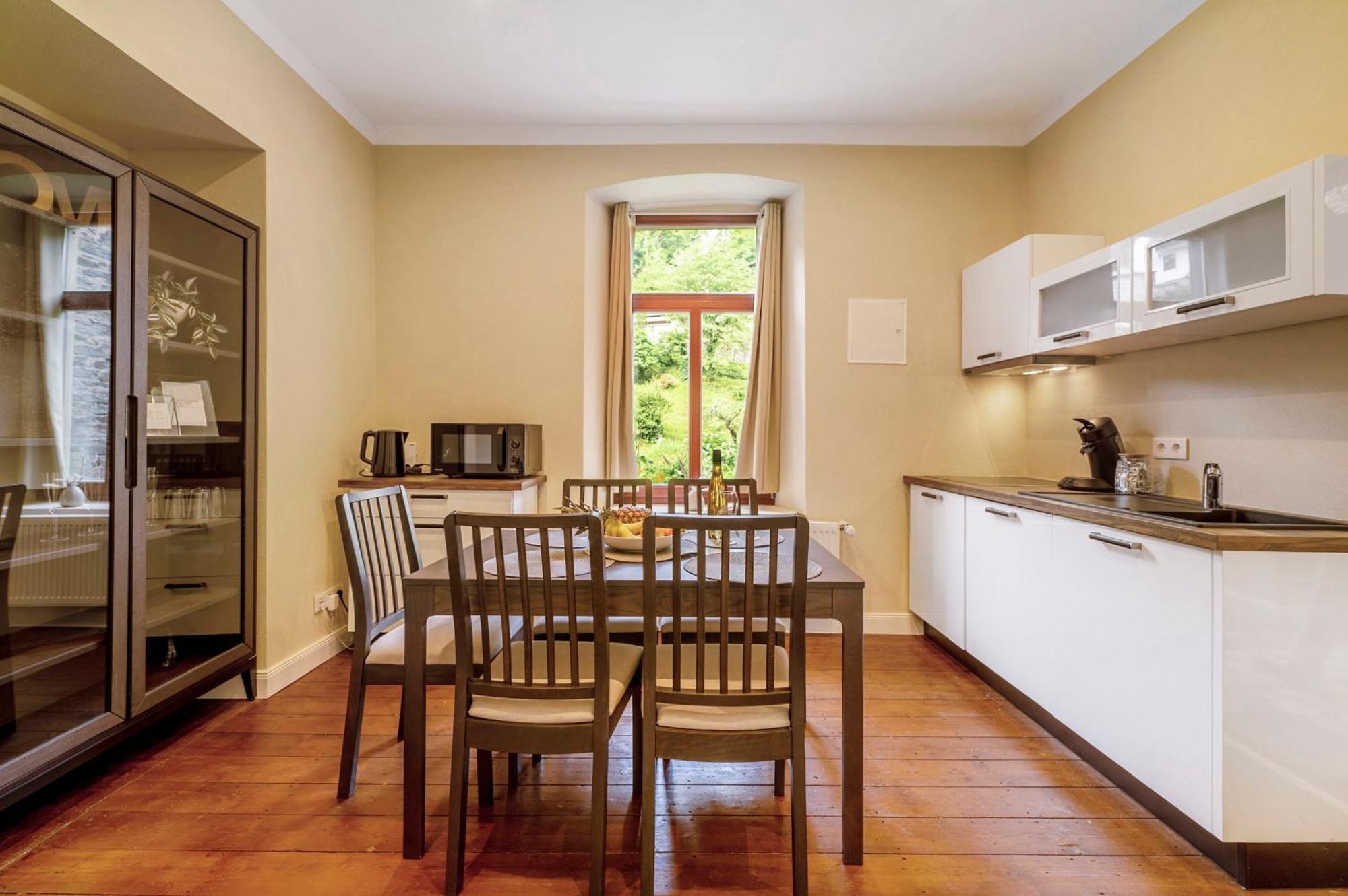 Alte Stadtvilla Am Weinberg 1 Traben-Trarbach Bagian luar foto